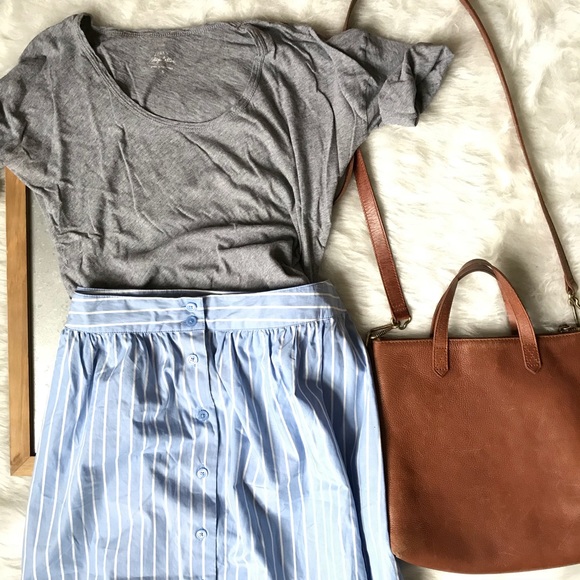 blue and white skirt outfit